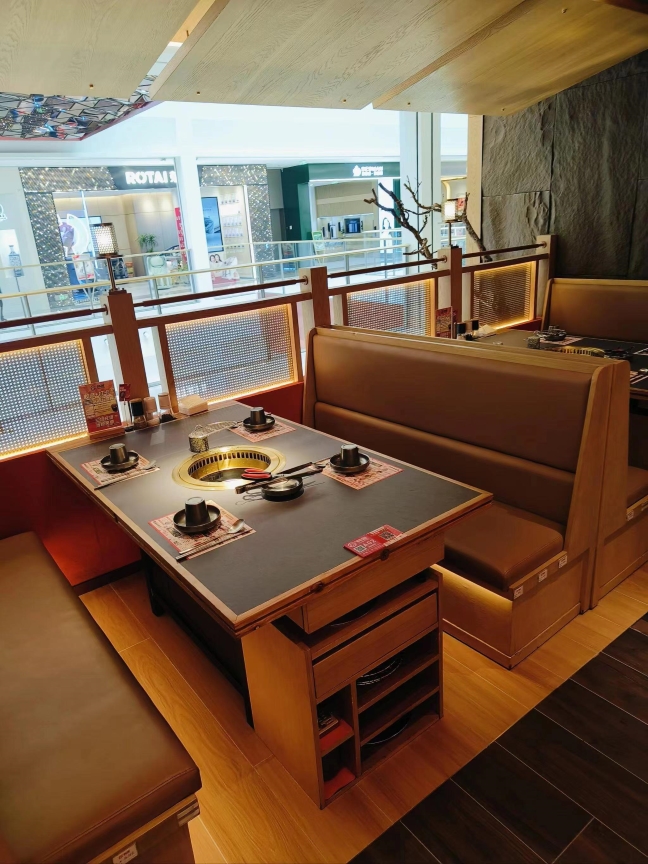 韓式炭（tàn）火烤肉桌