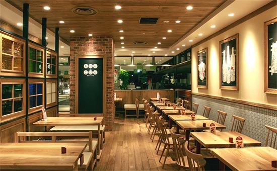 日（rì）式米線店桌椅