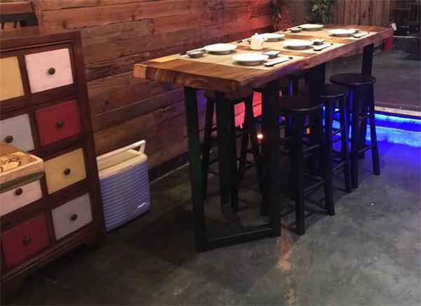 深圳梨渦淺笑Live音樂現場（chǎng）餐廳家（jiā）具