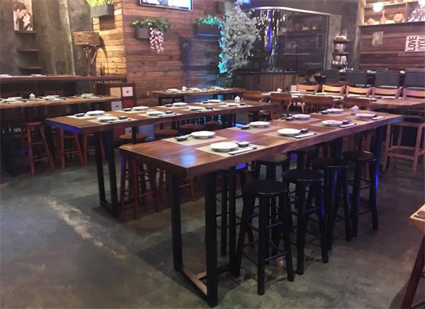 深圳梨渦淺笑Live音樂現場（chǎng）餐廳家（jiā）具