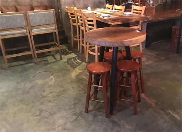 深圳梨渦淺笑Live音樂現場（chǎng）餐廳家具