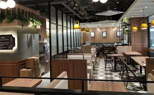 餐（cān）廳桌椅