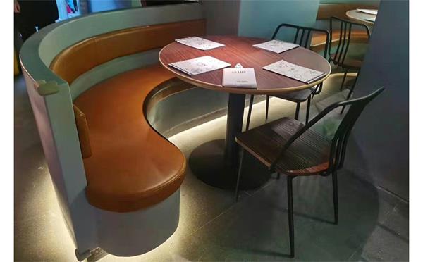 食堂家具（jù）哪家好?知曉這幾點挑選食堂家具生產廠家不再困難!