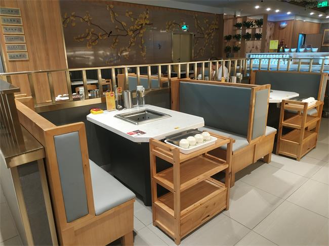 袁記串串香餐廳無（wú）煙火鍋桌（zhuō）